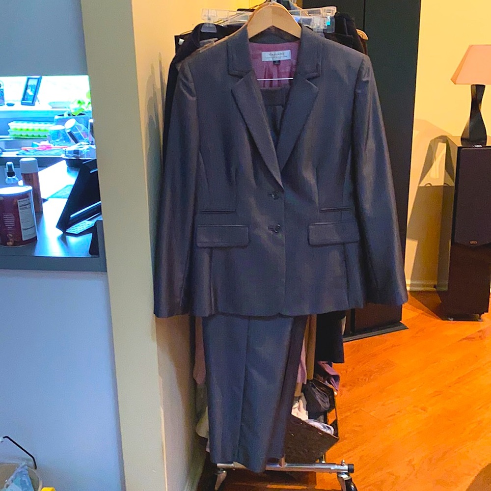 Tahari Ladies dark gray pinstripe suit